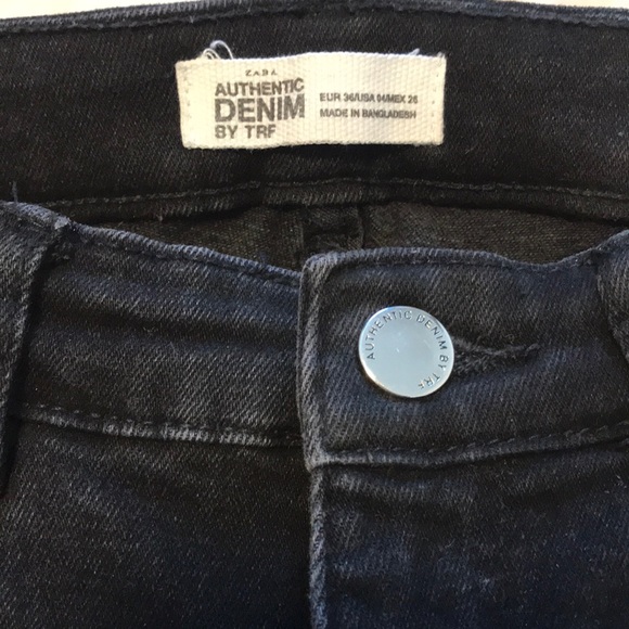 Zara Black Skinny Jeans | size: 4 - Picture 4 of 8